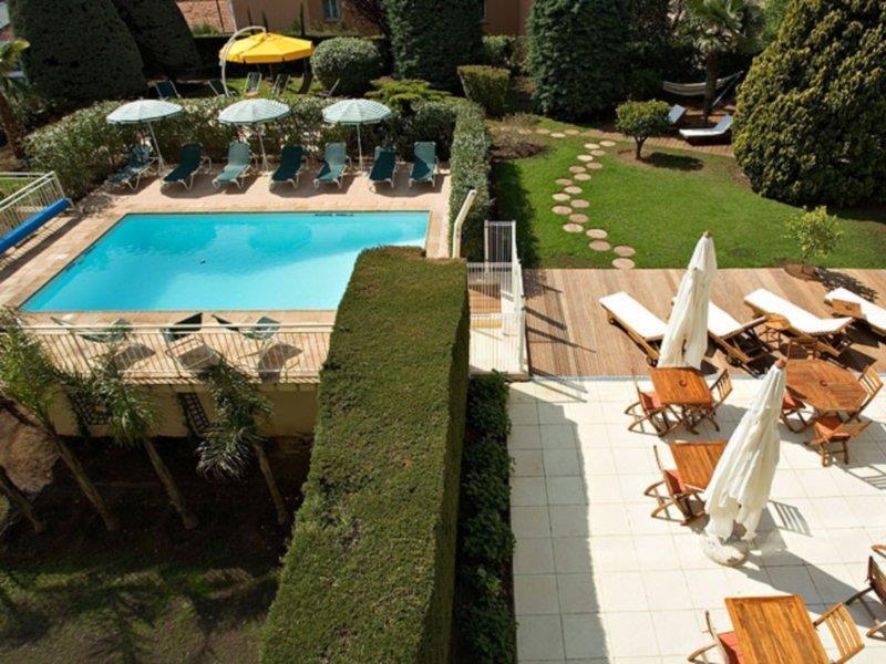Hotel Beausejour Cannes Exterior photo