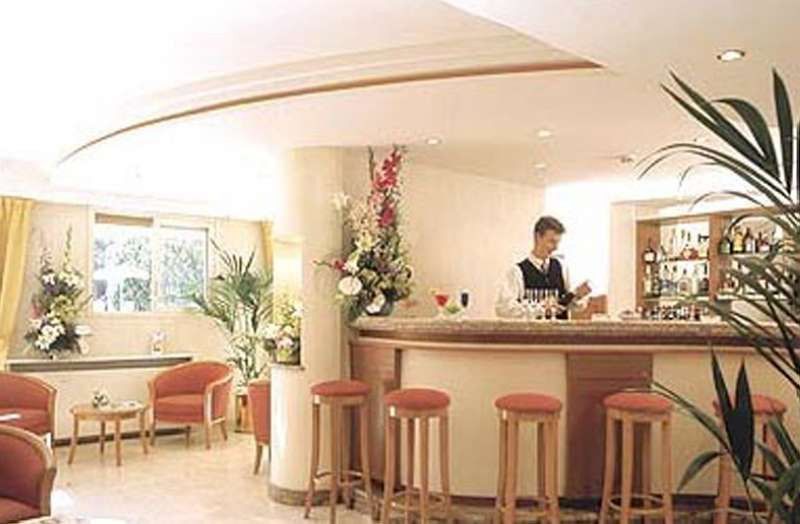 Hotel Beausejour Cannes Exterior photo